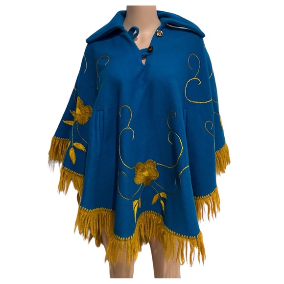 Vintage 70’s Blue Felt Boho Poncho with yellow floral embroidery and fringe. 😍 - Picture 1 of 7